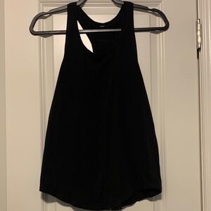 Lululemon Black Racerback Love Tank Sz 6
16.5 PTP, Good Condition